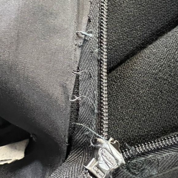 Donald Brooks for Garfinckel’s Black Wool Gown – Size 8 - Picture 12 of 14